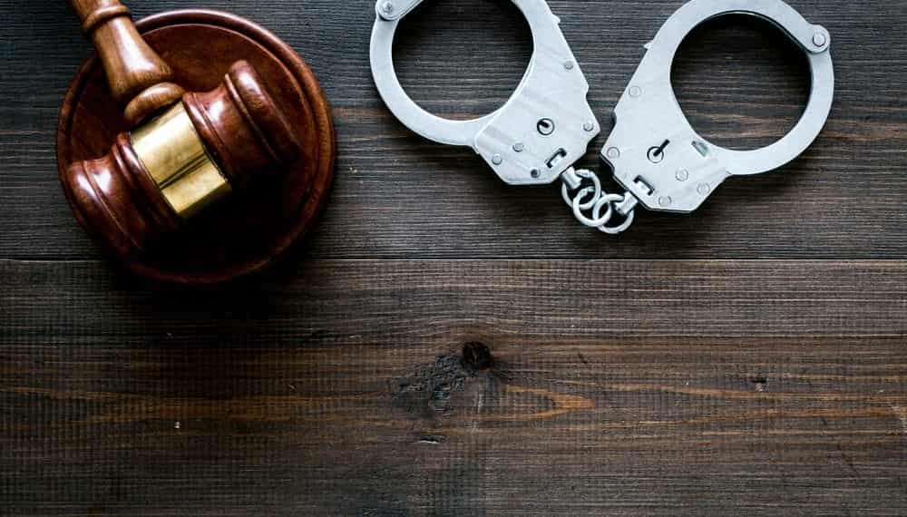 sanık hakkında yakalama emri